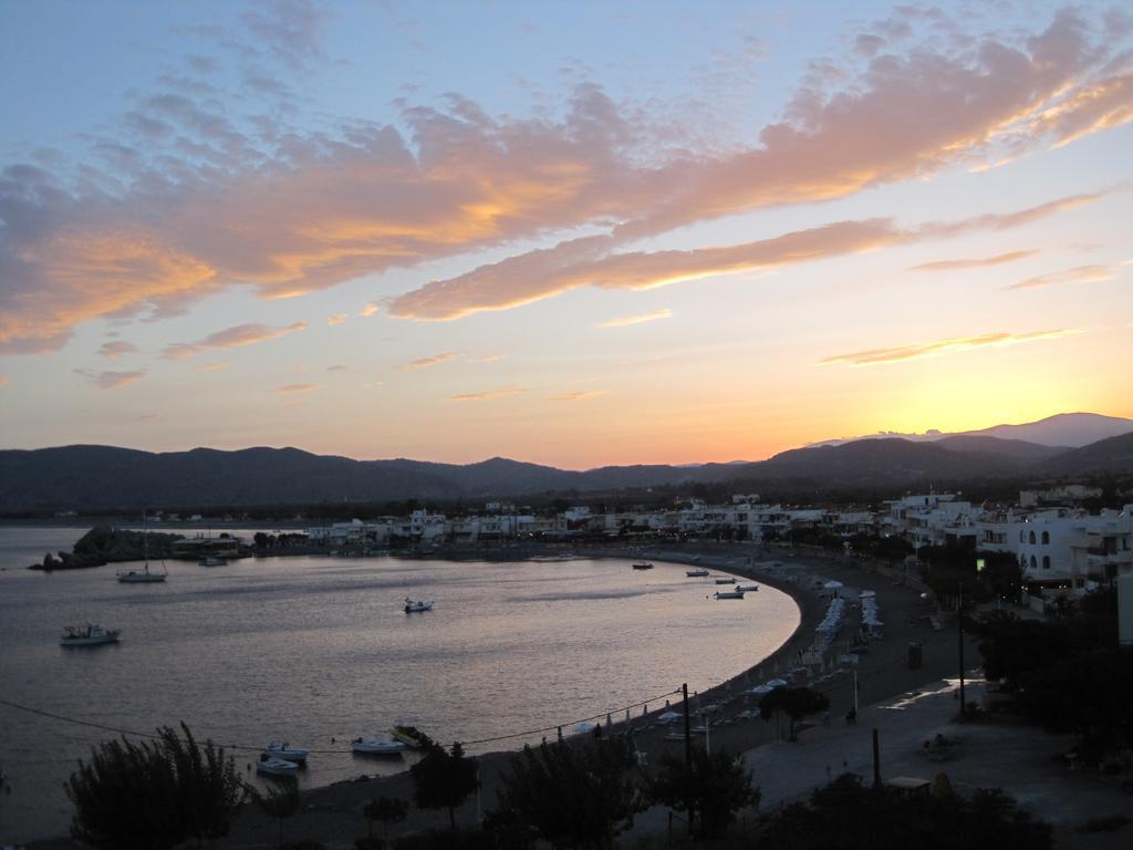 Next To Haraki Beach , Taverns Bars & 10 To Lindos ภายนอก รูปภาพ