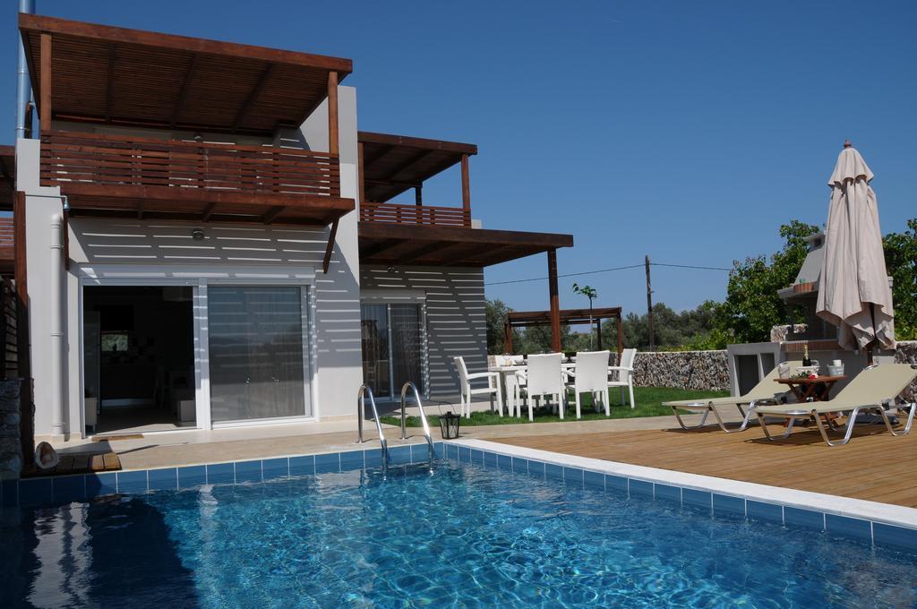 Next To Haraki Beach , Taverns Bars & 10 To Lindos ห้อง รูปภาพ
